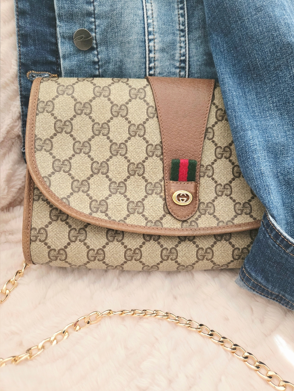 Authentic‎ GUCCI GG Logo Vintage Clutch WOC Wallet Crossbody Shoulder Clutch